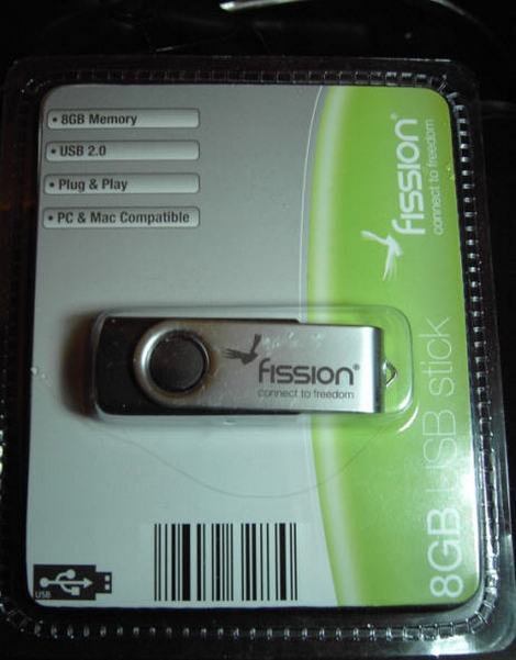 Fission 8GB Aldi Front